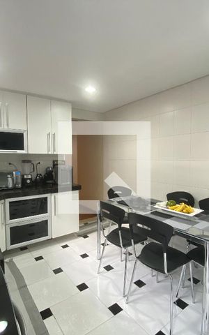 Casa à venda com 150m², 4 quartos e 1 vagaCozinha