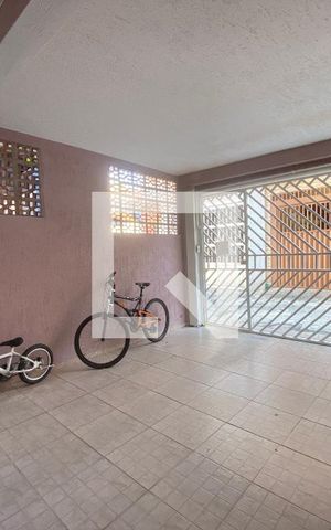 Casa à venda com 150m², 4 quartos e 1 vagaGaragem