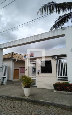 Casa de condomínio para alugar com 75m², 2 quartos e 1 vaga Casa de condomínio para alugar com 75m², 2 quartos e 1 vagaFachada do condomínio