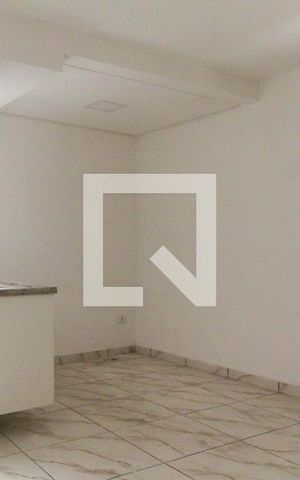 Studio para alugar com 28m², 1 quarto e sem vaga Studio para alugar com 28m², 1 quarto e sem vagaQuarto