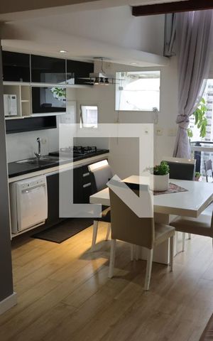 Apartamento para alugar com 99m², 2 quartos e 1 vaga Apartamento para alugar com 99m², 2 quartos e 1 vagaSala