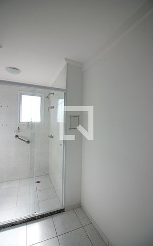 Apartamento para alugar com 132m², 3 quartos e 2 vagasSuíte 1 Banheiro 