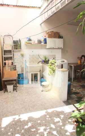 Casa à venda com 86m², 2 quartos e sem vaga Casa à venda com 86m², 2 quartos e sem vagaQuintal