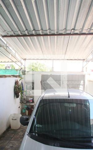 Casa à venda com 86m², 2 quartos e sem vaga Casa à venda com 86m², 2 quartos e sem vagaGaragem