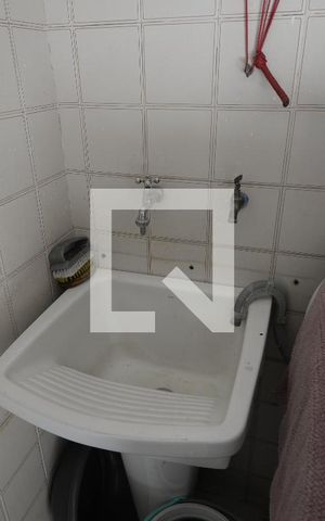 Casa de condomínio à venda com 120m², 2 quartos e 1 vagaÁrea de Serviço