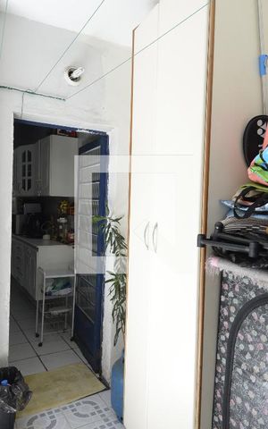 Casa de condomínio à venda com 120m², 2 quartos e 1 vagaÁrea de Serviço