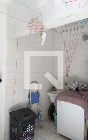 Casa de condomínio à venda com 120m², 2 quartos e 1 vagaÁrea de Serviço