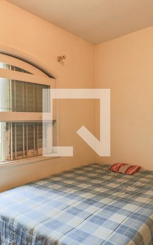 Casa à venda com 160m², 3 quartos e 2 vagas Casa à venda com 160m², 3 quartos e 2 vagasQuarto 1