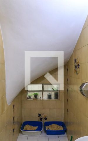 Casa à venda com 160m², 3 quartos e 2 vagas Casa à venda com 160m², 3 quartos e 2 vagasLavabo