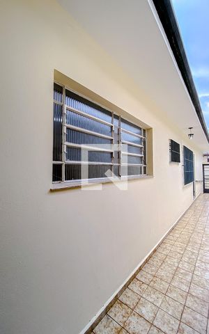 Casa à venda com 120m², 1 quarto e 2 vagasÁrea externa