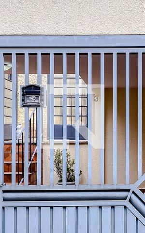 Casa à venda com 120m², 1 quarto e 2 vagasFachada