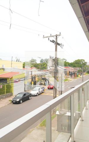 Casa à venda com 300m², 2 quartos e 2 vagas Casa à venda com 300m², 2 quartos e 2 vagasVaranda da Sala