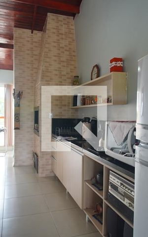 Casa à venda com 300m², 2 quartos e 2 vagas Casa à venda com 300m², 2 quartos e 2 vagasÁrea gourmet