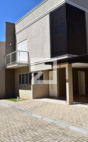 Casa de condomínio para alugar com 137m², 3 quartos e 2 vagasFachada do sobrado