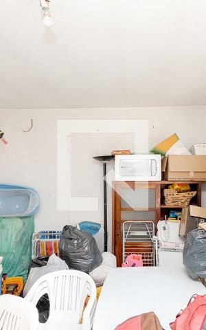 Casa à venda com 270m², 4 quartos e 2 vagasQuarto de Serviço