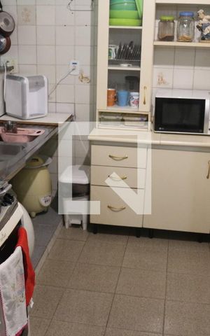 Casa à venda com 91m², 2 quartos e 2 vagasCozinha