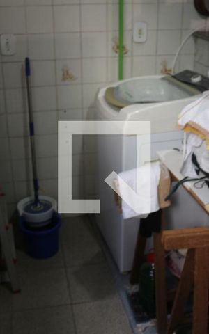 Casa à venda com 91m², 2 quartos e 2 vagasÁrea de Serviço