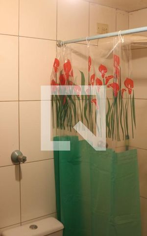 Casa à venda com 91m², 2 quartos e 2 vagasBanheiro da Suíte 1