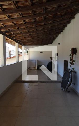 Casa à venda com 237m², 2 quartos e 3 vagasTerraço