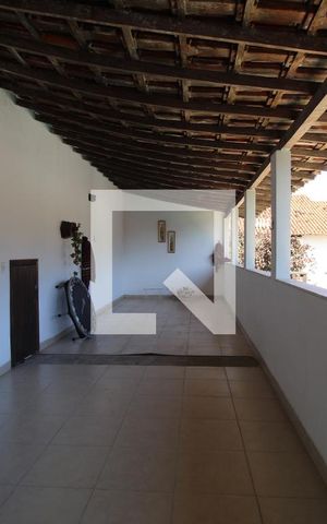 Casa à venda com 237m², 2 quartos e 3 vagasTerraço