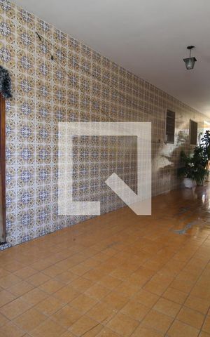 Casa à venda com 237m², 2 quartos e 3 vagasGaragem
