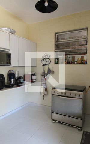 Casa à venda com 237m², 2 quartos e 3 vagasCozinha