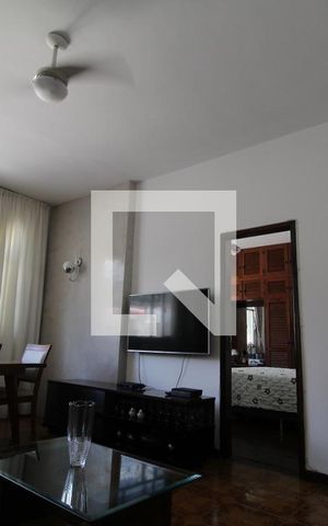 Casa à venda com 237m², 2 quartos e 3 vagasSala