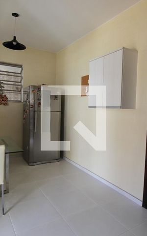 Casa à venda com 237m², 2 quartos e 3 vagasCozinha