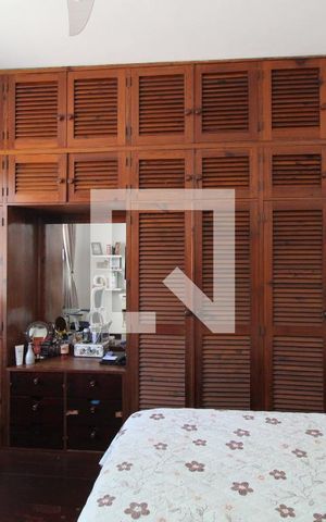 Casa à venda com 237m², 2 quartos e 3 vagasQuarto 1