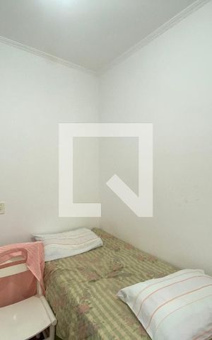 Casa à venda com 350m², 6 quartos e 2 vagasQuarto 2