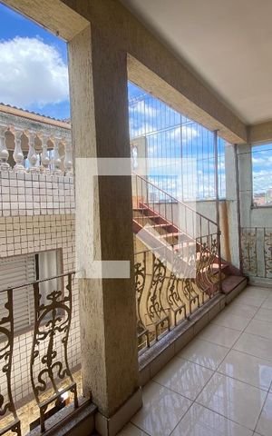 Casa à venda com 350m², 6 quartos e 2 vagasVaranda da Suíte 1