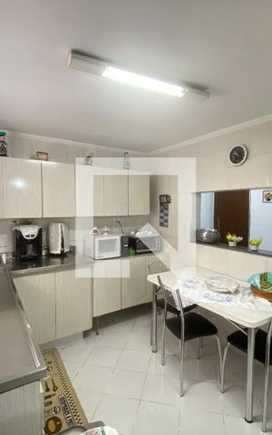 Casa à venda com 350m², 6 quartos e 2 vagasCozinha 2