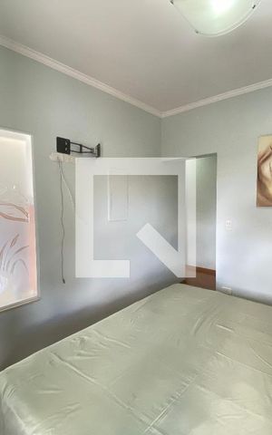 Casa à venda com 350m², 6 quartos e 2 vagasSuíte 2