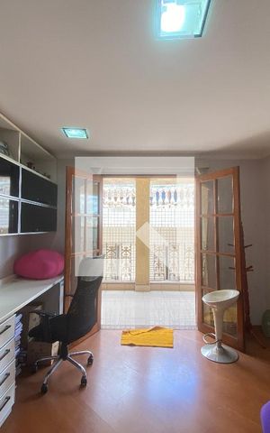 Casa à venda com 350m², 6 quartos e 2 vagasSuíte 1
