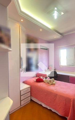 Casa à venda com 350m², 6 quartos e 2 vagas Casa à venda com 350m², 6 quartos e 2 vagasSuíte 4