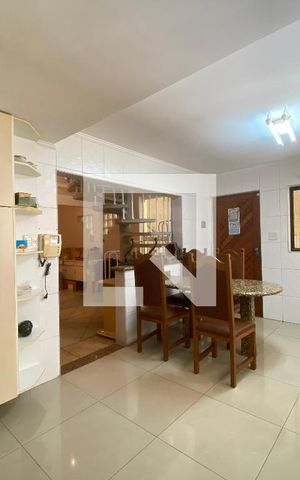 Casa à venda com 350m², 6 quartos e 2 vagasCozinha 1