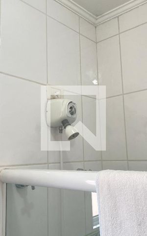 Casa à venda com 350m², 6 quartos e 2 vagasBanheiro da Suíte 3