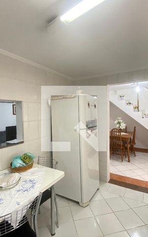 Casa à venda com 350m², 6 quartos e 2 vagasCozinha 2