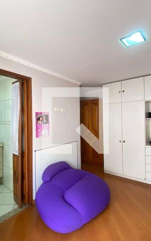 Casa à venda com 350m², 6 quartos e 2 vagasSuíte 1