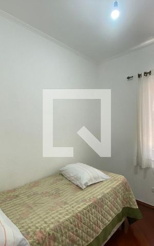 Casa à venda com 350m², 6 quartos e 2 vagasQuarto 2