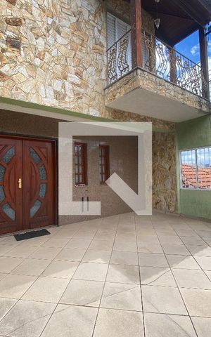 Casa à venda com 350m², 6 quartos e 2 vagasGaragem