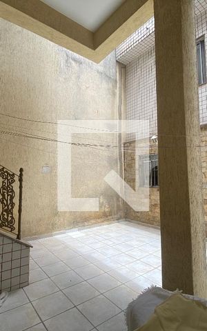 Casa à venda com 350m², 6 quartos e 2 vagasÁrea de Serviço