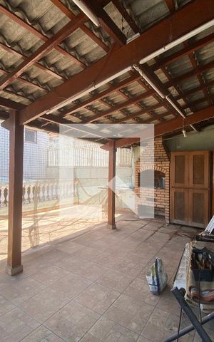 Casa à venda com 350m², 6 quartos e 2 vagasTerraço