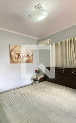Casa à venda com 350m², 6 quartos e 2 vagasSuíte 2