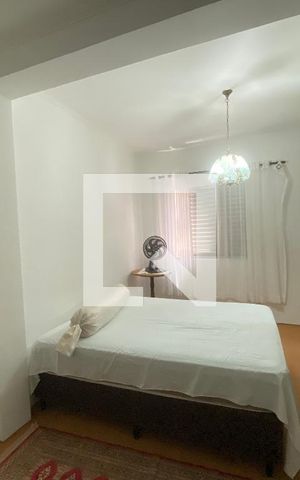Casa à venda com 350m², 6 quartos e 2 vagasQuarto 1