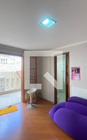 Casa à venda com 350m², 6 quartos e 2 vagasSuíte 1
