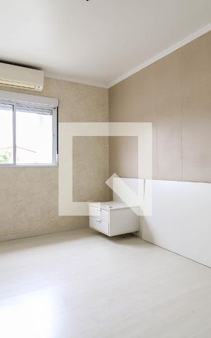 Casa à venda com 147m², 3 quartos e 3 vagas Casa à venda com 147m², 3 quartos e 3 vagasSuíte