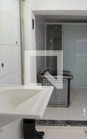 Casa para alugar com 278m², 3 quartos e 2 vagasÁrea de Serviço