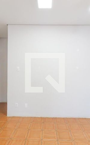 Casa para alugar com 130m², 4 quartos e 4 vagas Casa para alugar com 130m², 4 quartos e 4 vagasSala
