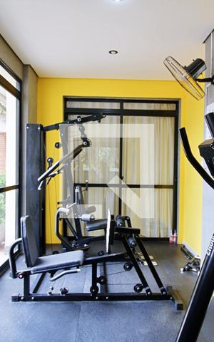 Apartamento à venda com 75m², 3 quartos e 2 vagas Apartamento à venda com 75m², 3 quartos e 2 vagasÁrea comum - Academia